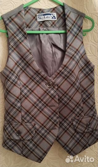 Жилетка для девочки школьная 134