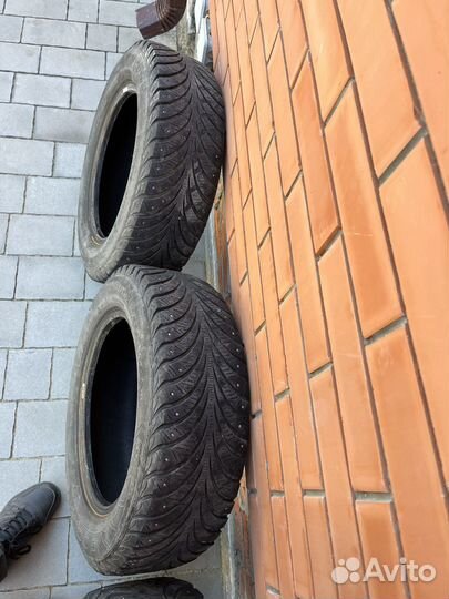 Goodyear UltraGrip Extreme 195/65 R15