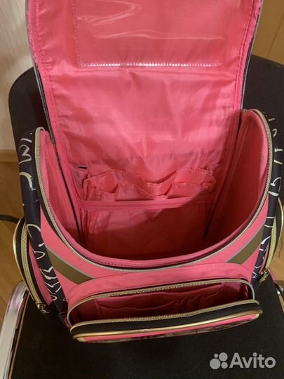 Школьный рюкзак