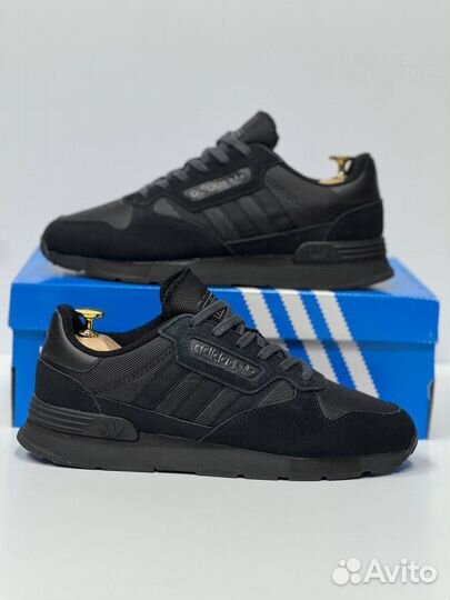 Кроссовки adidas