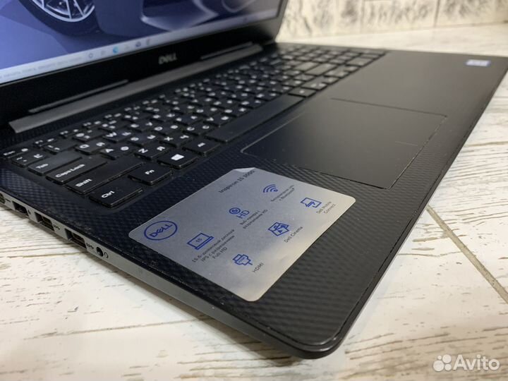 Ноутбук Dell inspirion 15
