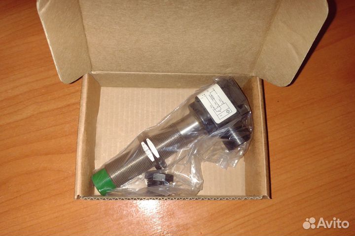 Вби-М18-86К-2111-3 индуктивный датчик сенсор