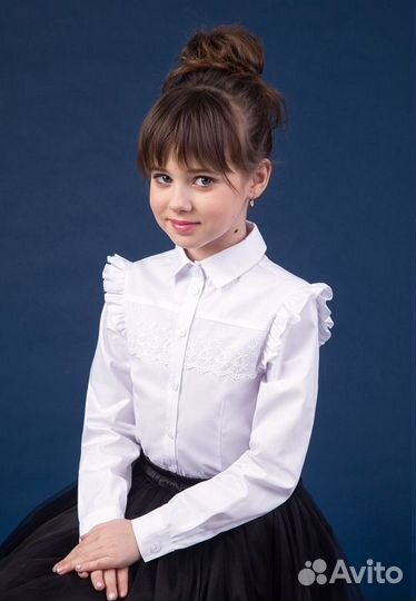 Блузки с длинным рукавом р.140; 146