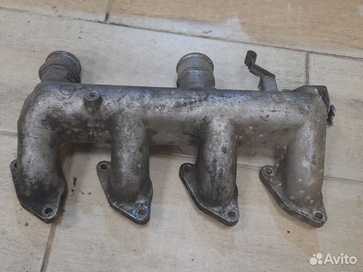 Впускной коллектор 4D56 Pajero 2