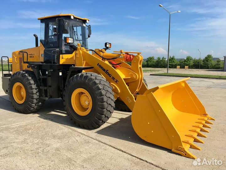 Машинист погрузчика JCB, Хёндай (хмао)