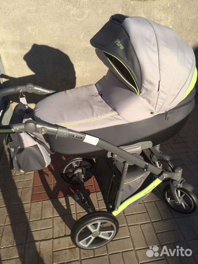 Коляска Camarelo Piro