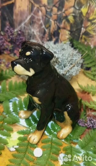 Собаки фарфоровые ротвейлер, ландсир