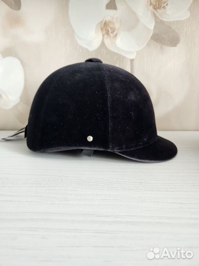 Шлем для верховой езды