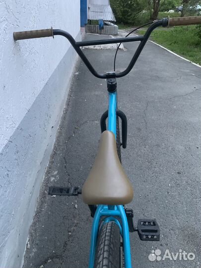 Велосипед bmx с тормозами