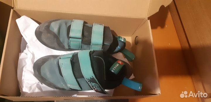 Скальные туфли 38