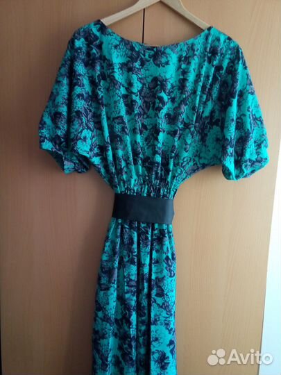 Платье длинное