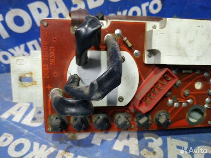 Панель приборов Ваз Лада 2109 хэтчбек 21083 1998