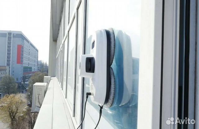 Робот мойщик окон зеркал