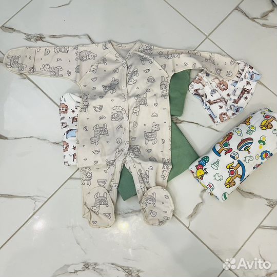 Детский подарочный набор одежды