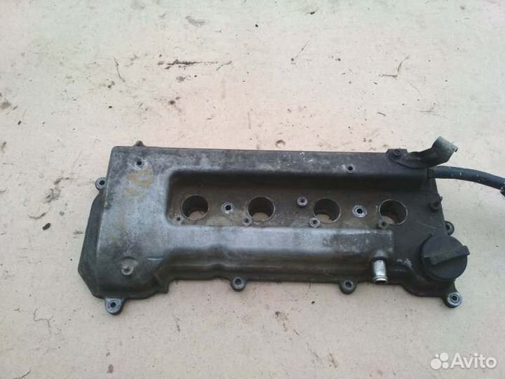 Клапанная крышка Toyota Vista ZZV50 1zzfe