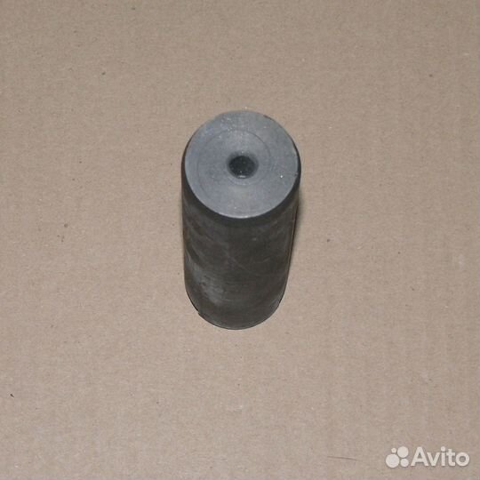 Палец ушка передней рессоры камаз (д.40 Н14 (кмд)