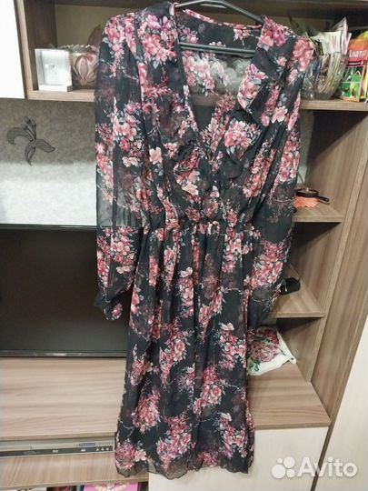 Нарядное платье
