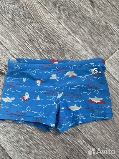 Плавки и шапочка