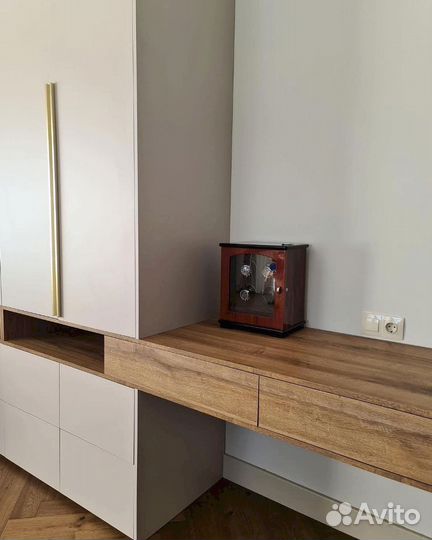 Шкаф распашной. От производителя