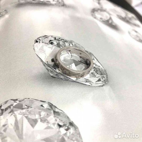 Обручальное кольцо Cartier Love, 8 бриллиантов 0,22ct