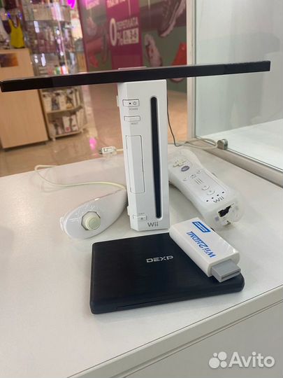 Nintendo Wii 250gb + 84 игры