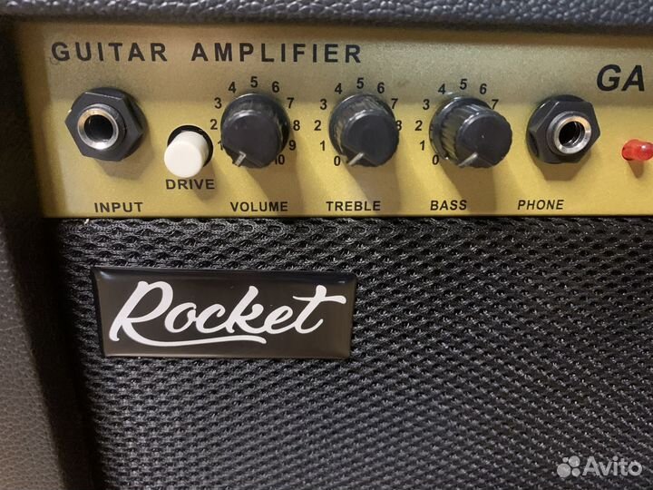 Комбик для электрогитары 10 Ватт + шнур