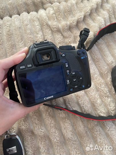 Зеркальный фотоаппарат Canon eos rebel T2i