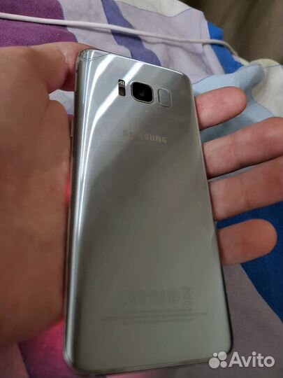 Телефон Samsung s8