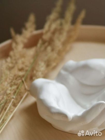 Статуэтка из гипса 