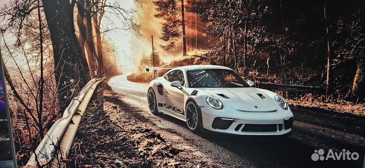 Монитор Samsung 4K 165гц Odyssey Neo G7 S32BG752NI