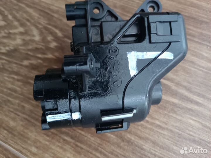 Электропривод складывания зеркала левый mazda