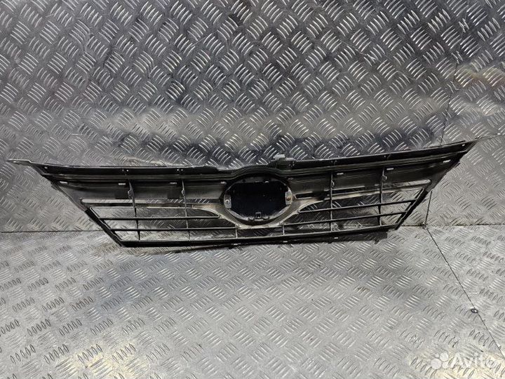 Решетка радиатора Toyota Camry V50