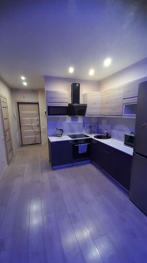 2-к. квартира, 38 м², 1/22 эт.