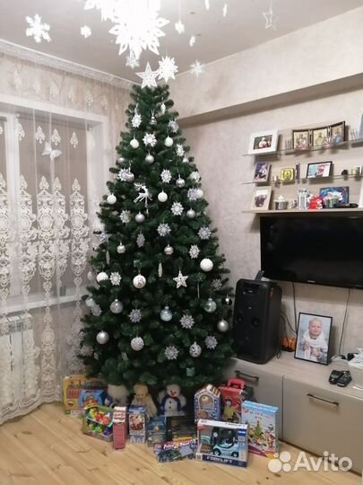 Елка искусственная