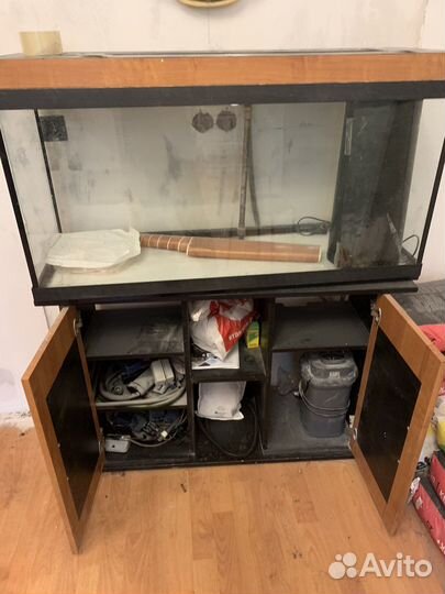 Аквариум с тумбой 180 литров + фильтр