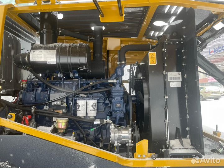 Фронтальный погрузчик XCMG XC938, 2024