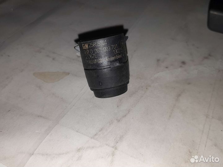 Датчик парктроника GM