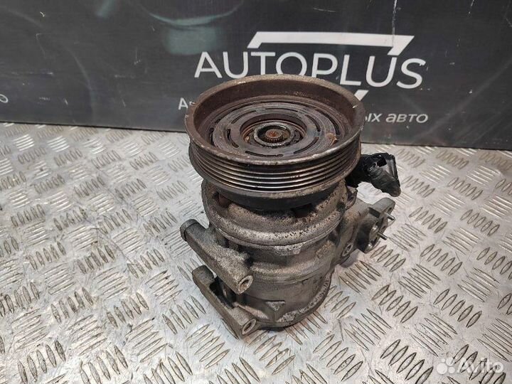 Компрессор кондиционера Hyundai Tucson JM