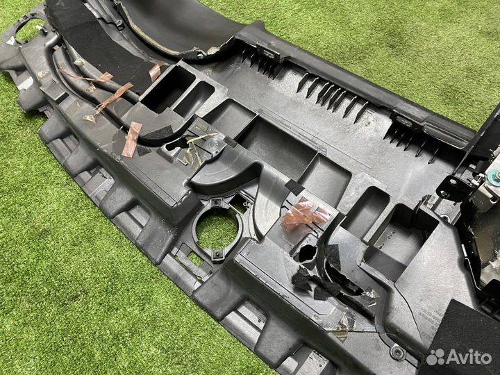 Торпедо Audi A8