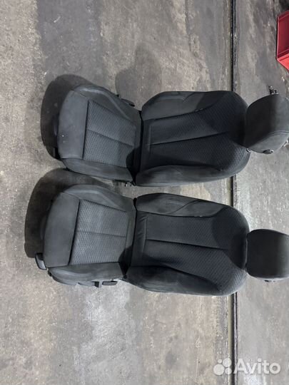 Сиденья перед зад bmw F30 рест механические