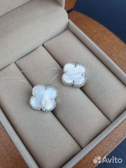 Серьги серебряные с перламутром