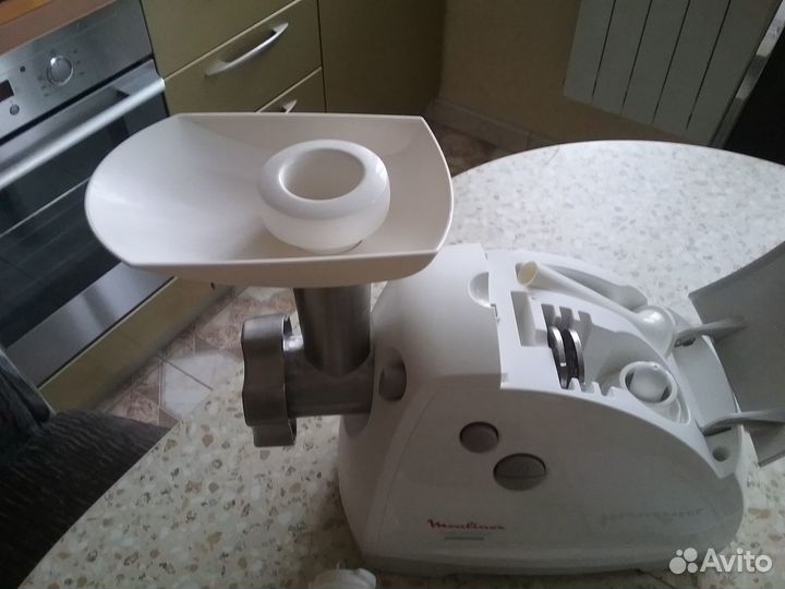 Новая электромясорубка Moulinex hv8 2000w