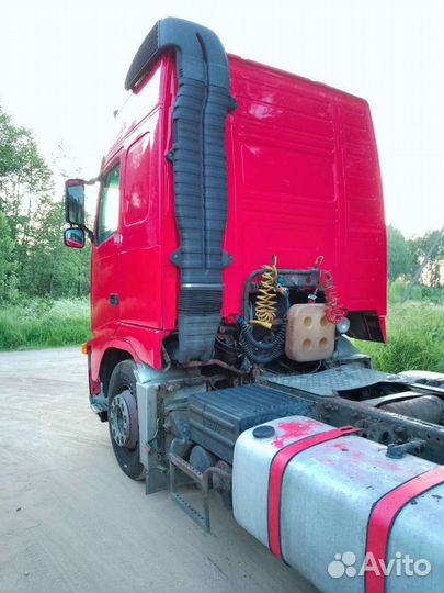 Volvo F12, 2002