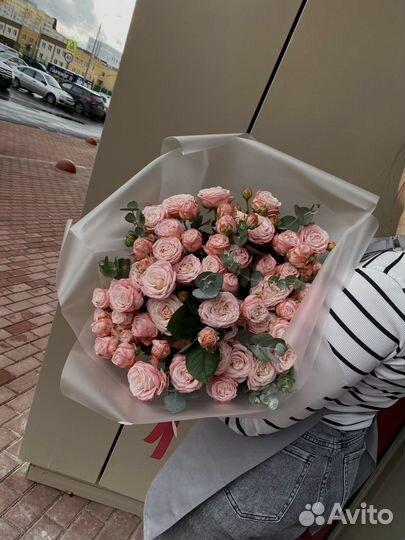 Кустовая Роза