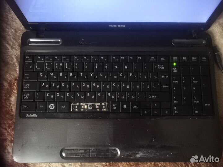 Ноутбук на запчасти Toshiba