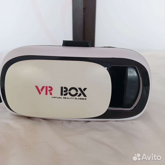 Очки виртуальной реальности для телефона