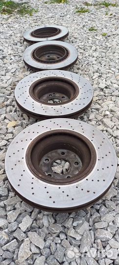 Тормозные диски mercedes AMG