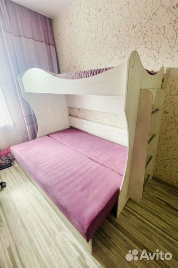 Двухъярусная кровать с диваном бу