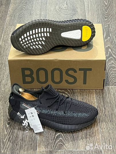 Кроссовки Adidas Yeezy boost 350