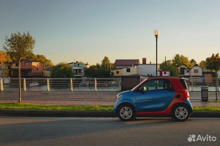 Аренда SMART new. Пpoкат SMART Fortwo с/бeз водитe